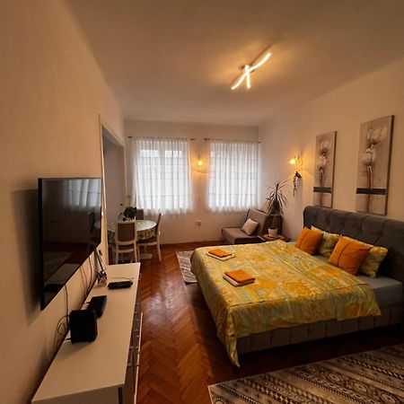 Nina Apartment Сараево Экстерьер фото