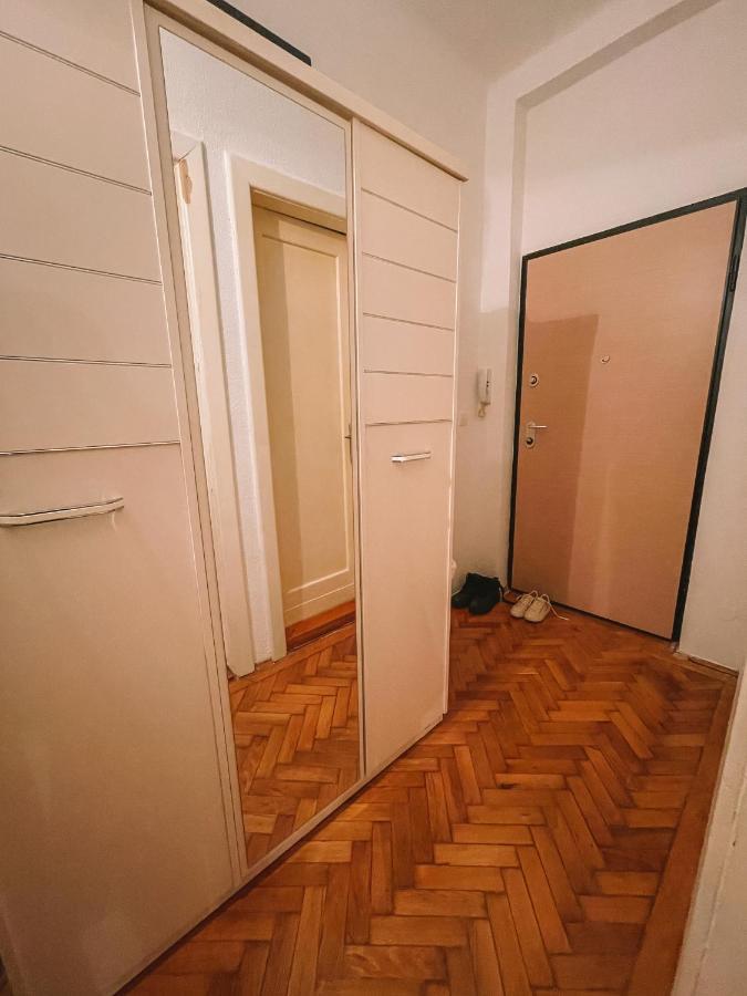 Nina Apartment Сараево Экстерьер фото