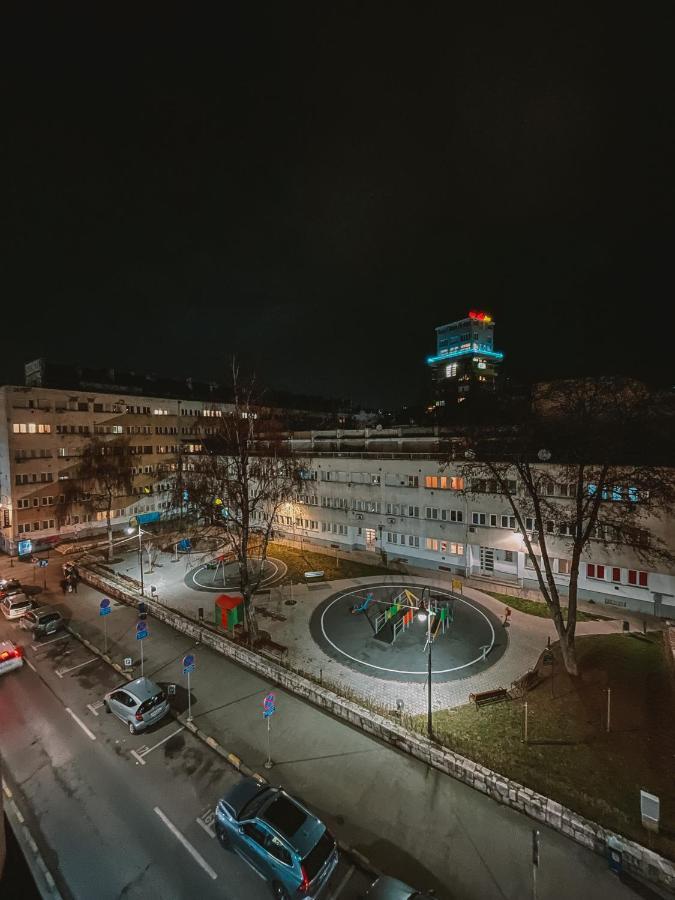 Nina Apartment Сараево Экстерьер фото