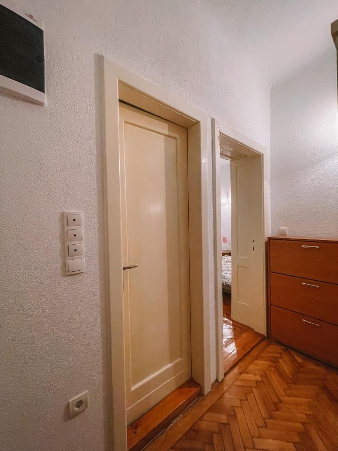 Nina Apartment Сараево Экстерьер фото